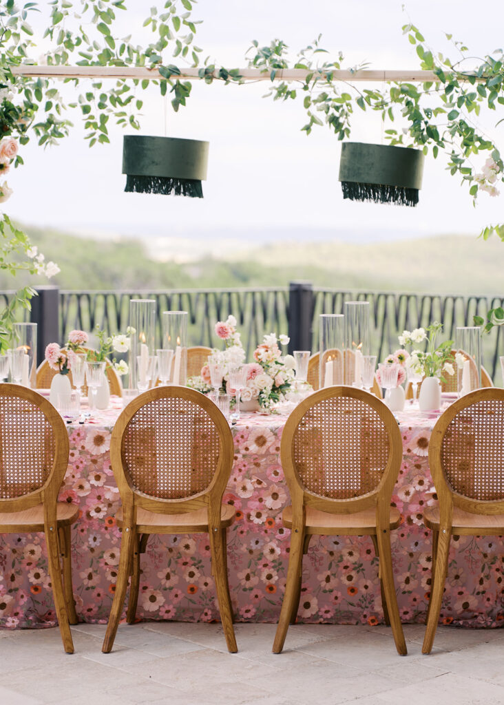 Editorial wedding details with Truth & Blooms florals and Theoni linens, photographed by Kelsey Applebaum