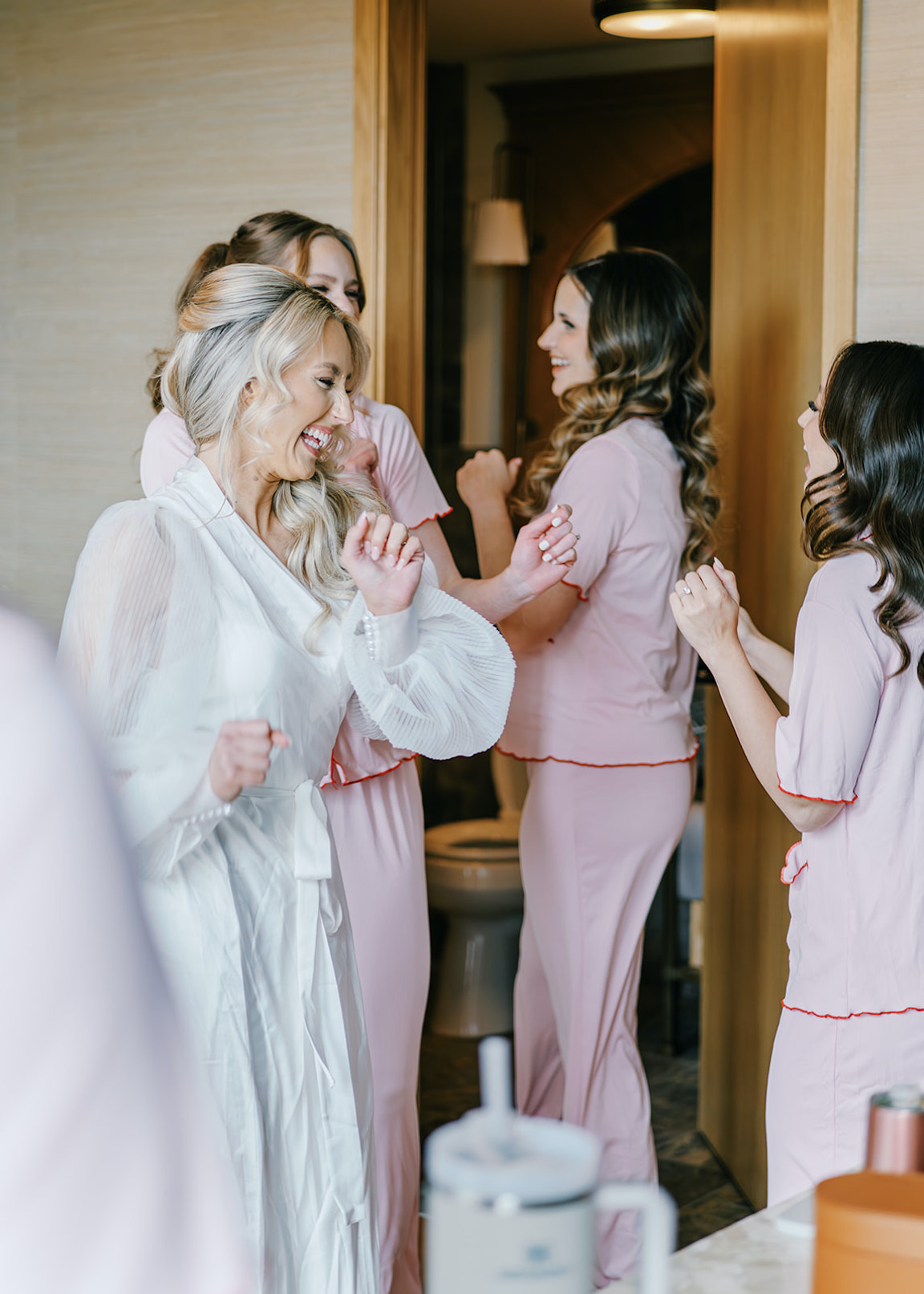 wedding at the austin proper details and bride getting ready