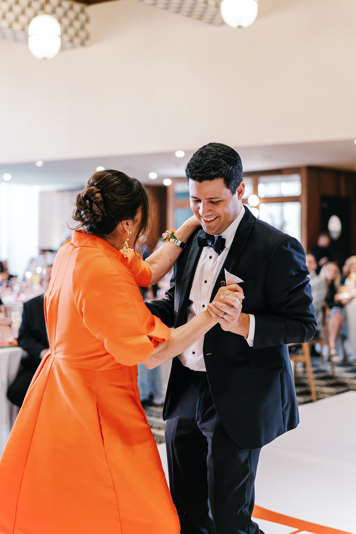 first dances at a wedding at the austin proper