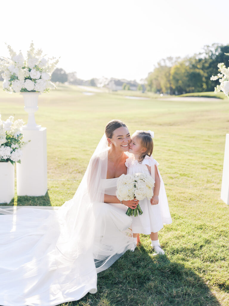 Romantic wedding portraits at country club in Tyler, Texas