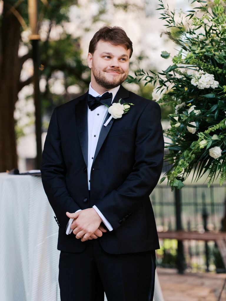 Elegant winter wedding ceremony at the Southwest School of Art in San Antonio