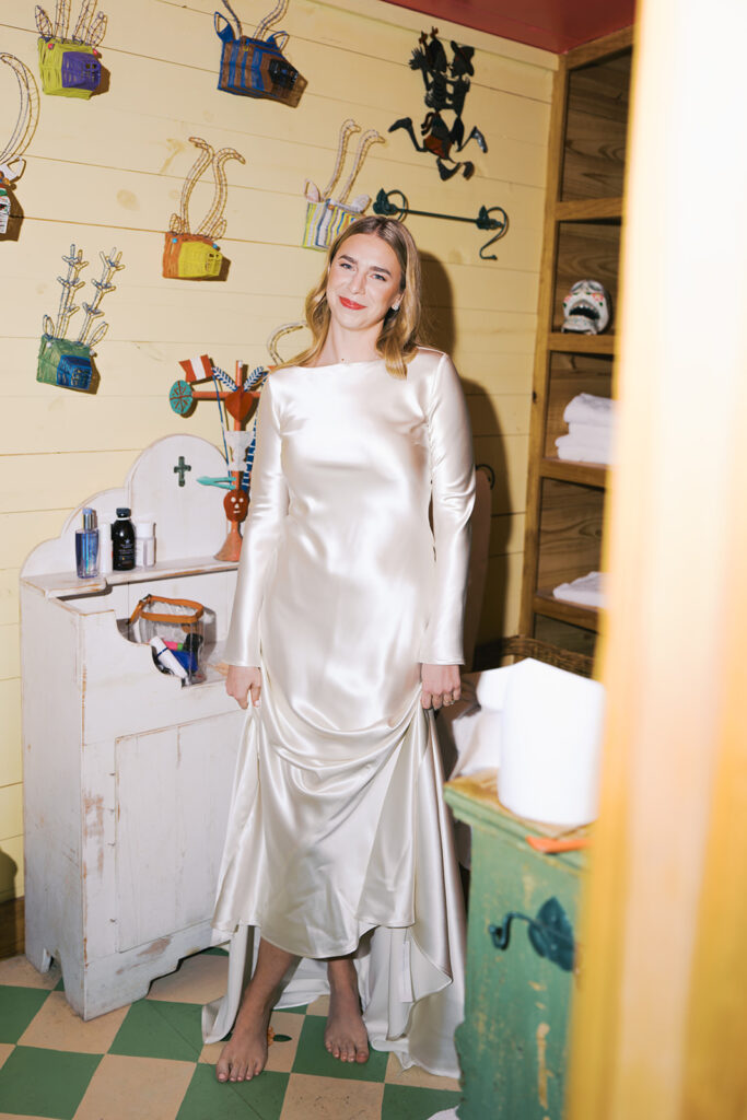 Vibrant Round Top wedding at Rancho Pillow in Texas