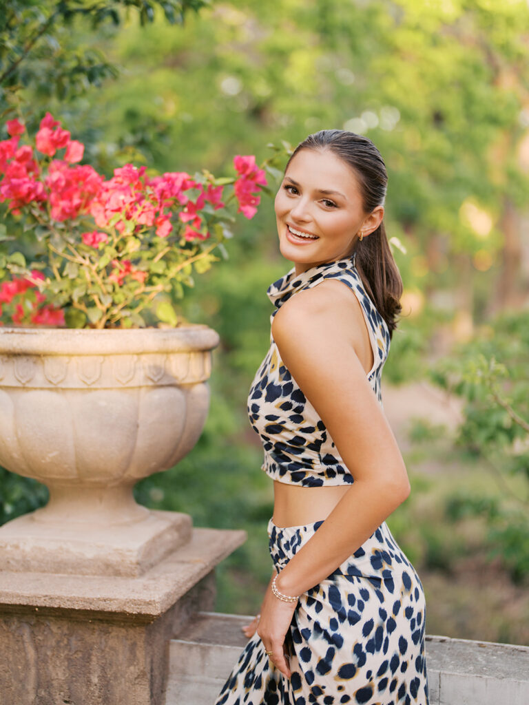 Laguna Gloria senior portraits Austin TX