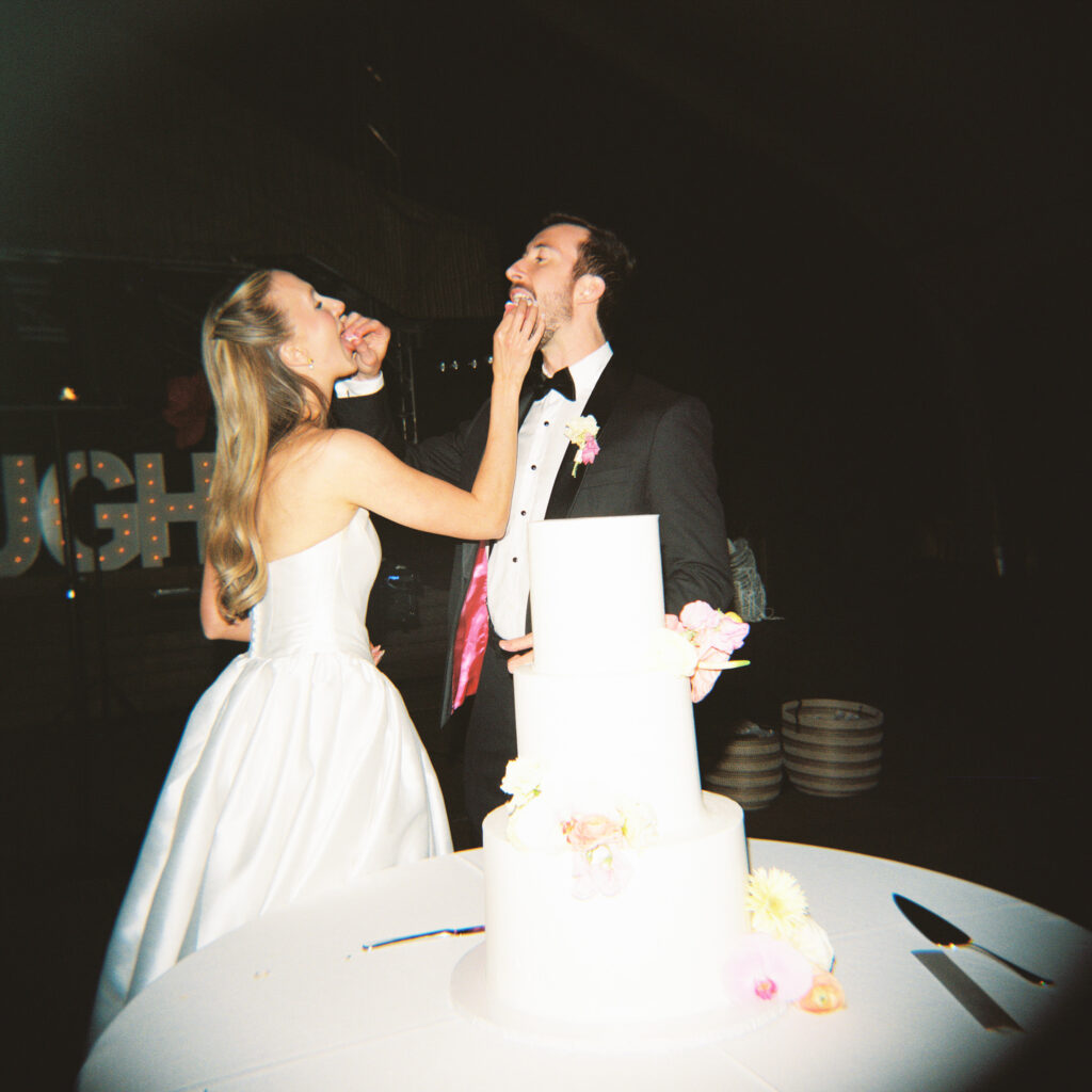 Film wedding photography at the Fort Worth Zoo in Texas