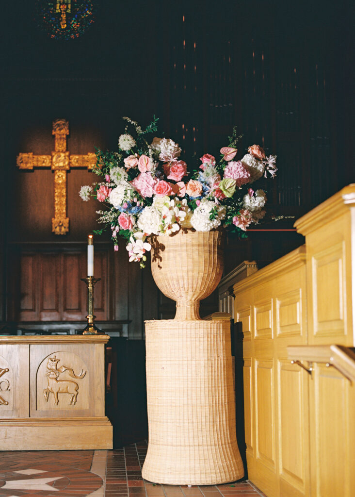 Joyful Fort Worth Zoo wedding with colorful flowers and glowing light