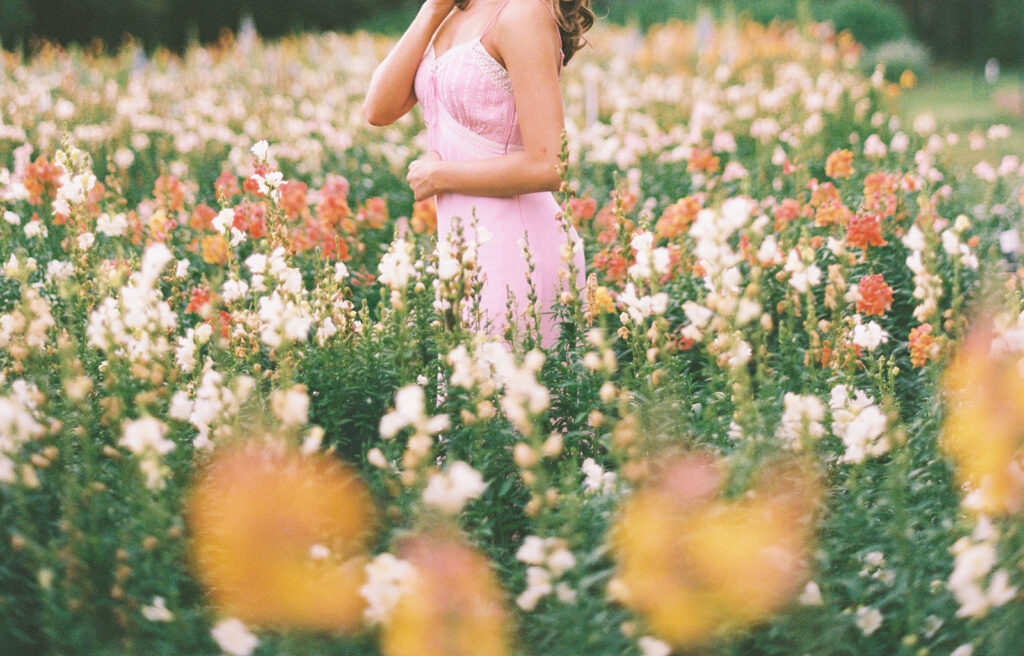 Sunny senior portraits at The Grand Lady in Austin Texas