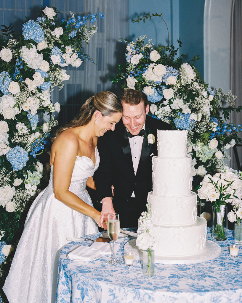 Luxury wedding at the Grand Galvez in Galveston, Texas captured with timeless photography, elegant details, and beautiful coastal charm